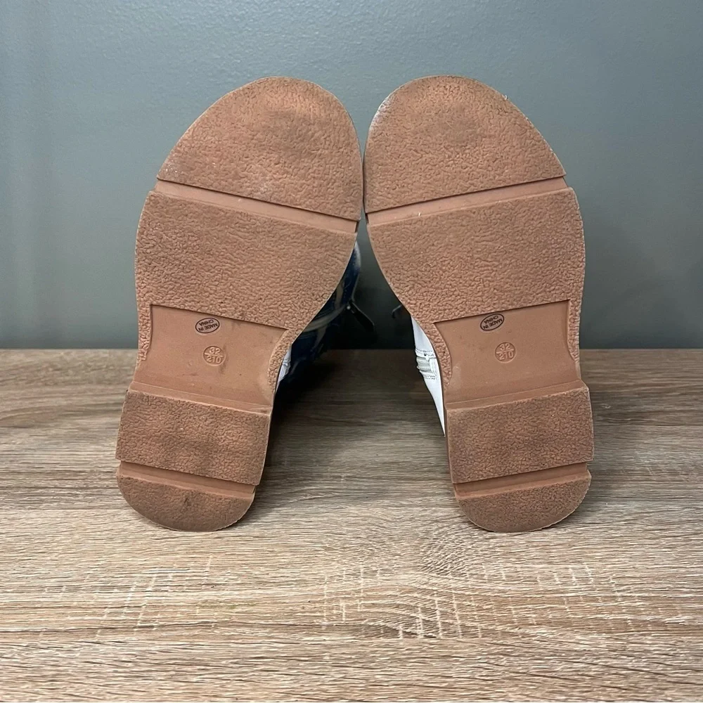 Girls White & Denim Distressed Zip Boots – Size 1